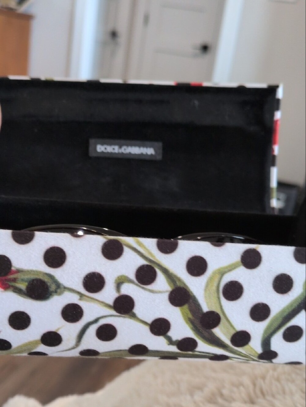 Dolce & Gabbana Y2K Archival 3009 Sunglasses & Carnation Polka Dot Case - Picture 7 of 10
